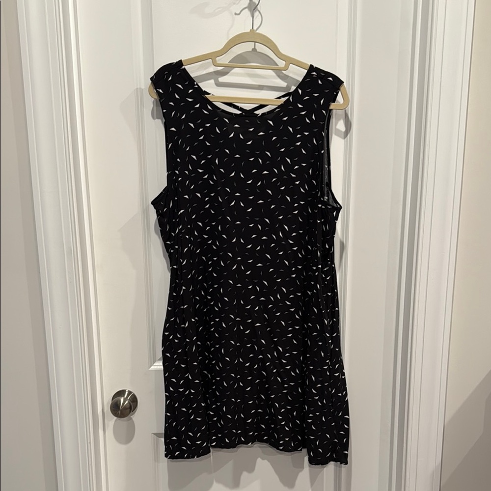 GAP Black Sleeveless Dress